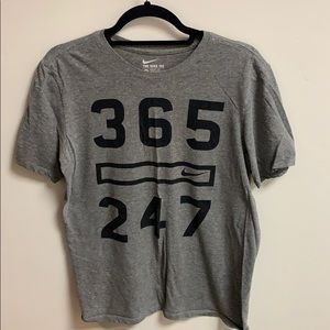 Men’s Nike t shirt